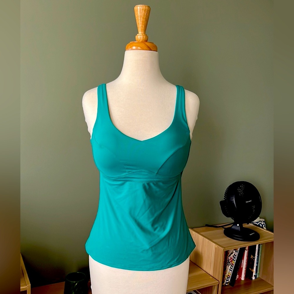Athleta tankini swimsuit set